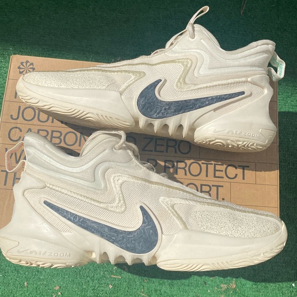 Size 13 - Nike Cosmic Unity 2 EP - Coconut Milk colorway - Picture 2 of 6